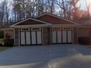 1424 Littlebrandt, Anniston, AL 36205