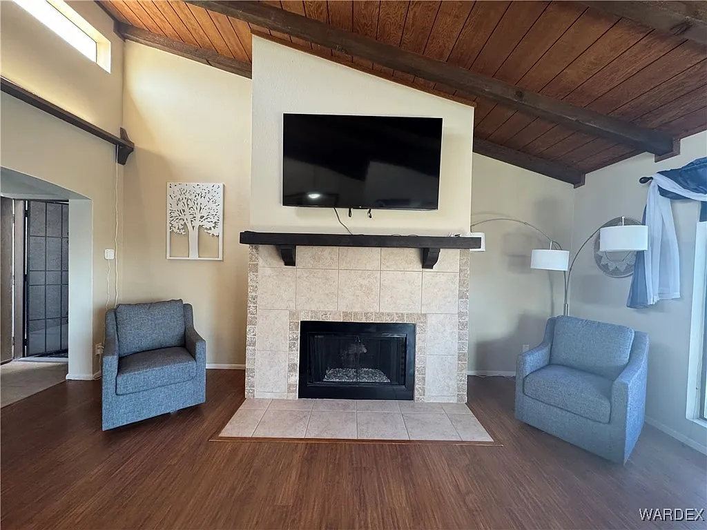 2 bed, 2.0 bath, 1094 sqft, $1,450 — Photo 3