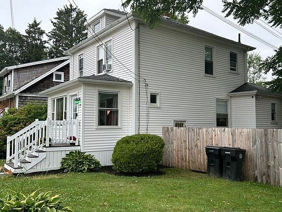3rd image of 18 Ryder St