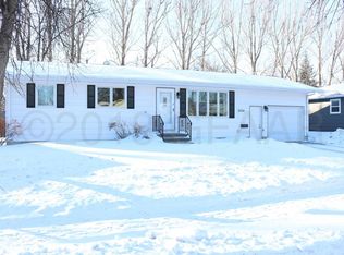 2224 S 22nd St, Grand Forks, ND 58201