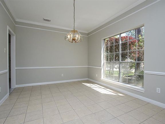 4th image of 4007 Quiet Knoll Ct