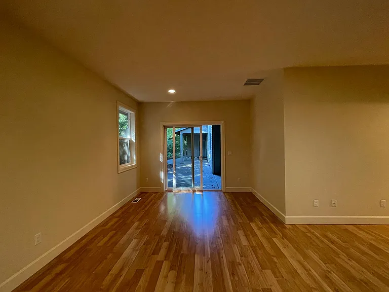 11234 SW Maypark Ct — Photo 29