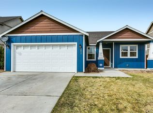 3453 SW Newberry Ave, Redmond, OR 97756