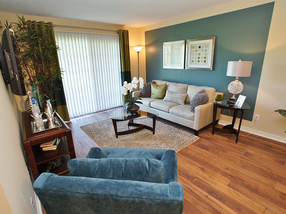 1st image of 9131 Dunbarton Ct
