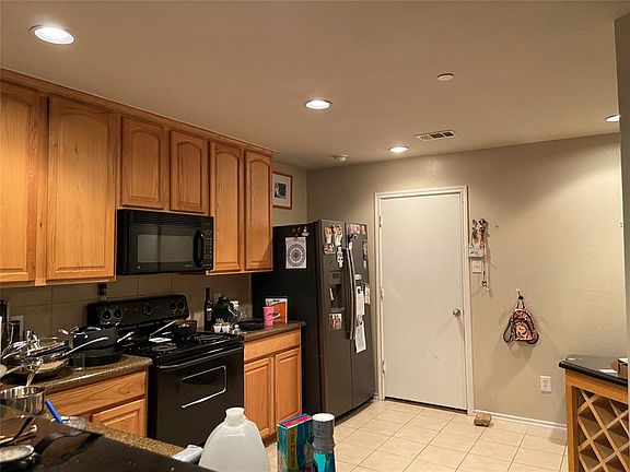 2nd image of 9839 Wake Bridge Dr