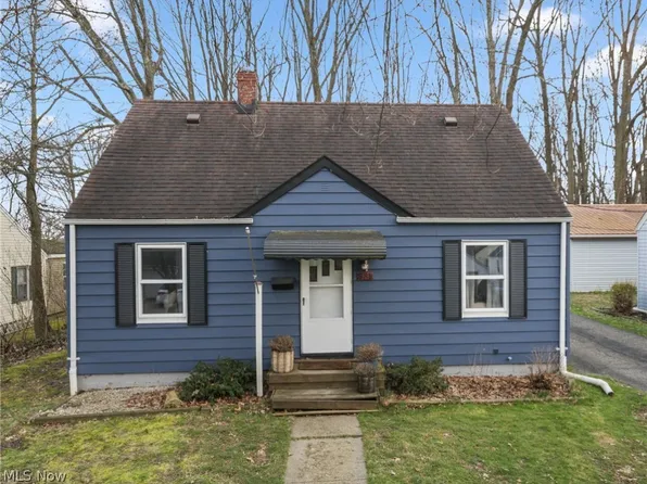 881 Overlook Ave, Ravenna, OH 44266