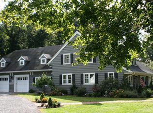 26 Shadowbrook Rd, Shrewsbury, NJ 07702