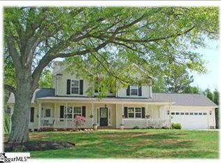 12 Cunningham Point Ct, Greer, SC 29651