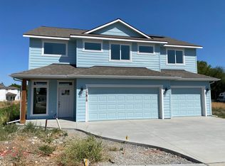 17815 E Nora Ave, Greenacres, WA 99016