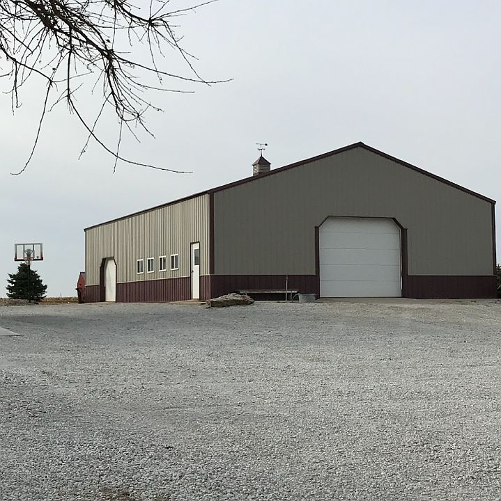 2nd image of 1505 N T Rd