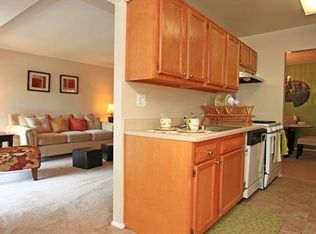 3432 Carriage Hill Cir APT 103, Randallstown, MD 21133