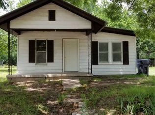 829 4th Ave NE, Ardmore, OK 73401