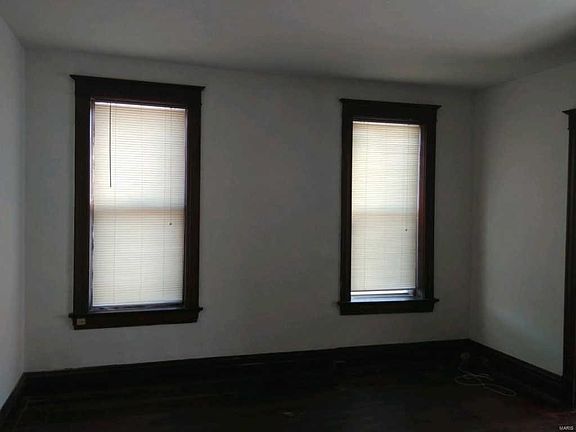 5th image of 3455 Dunnica Ave