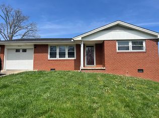 936 Delrose Dr, Kingsport, TN 37660