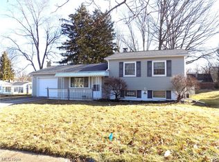 3685 Northport Dr, Stow, OH
