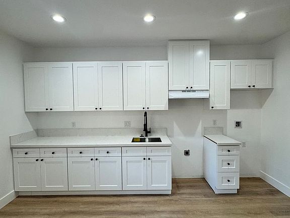 5th image of 5201 E Anaheim Rd #8