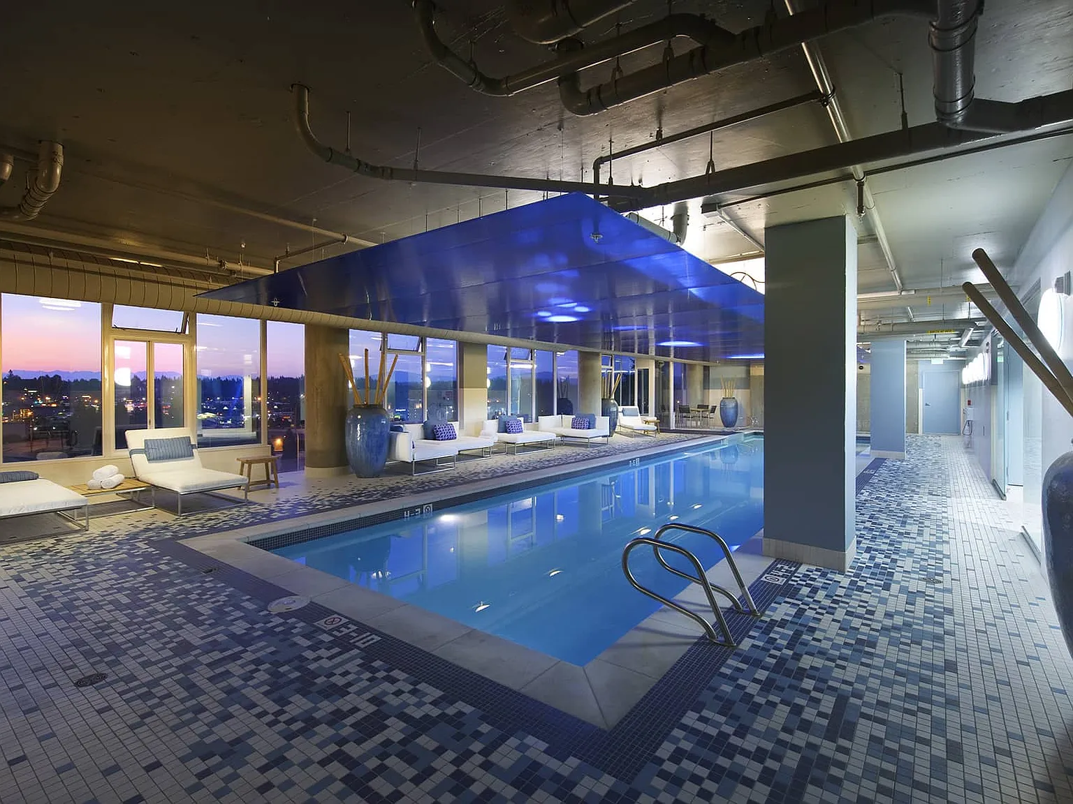 Elements Apartments — Photo 2