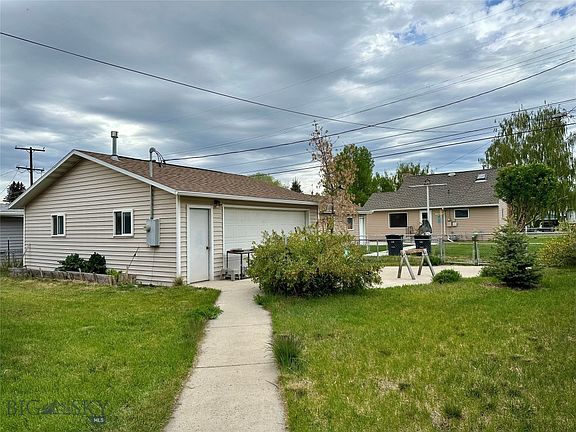 2nd image of 2715 Ottawa St