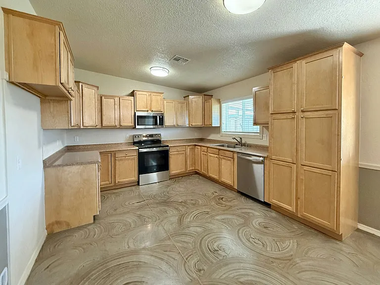 23221 E Gavin Way #AND — Photo 8