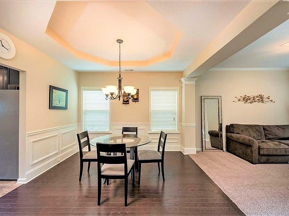 5th image of 7342 San Vista Dr