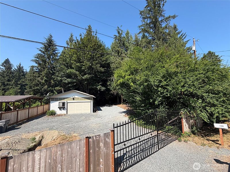 2nd image of 11330 172nd Drive NE