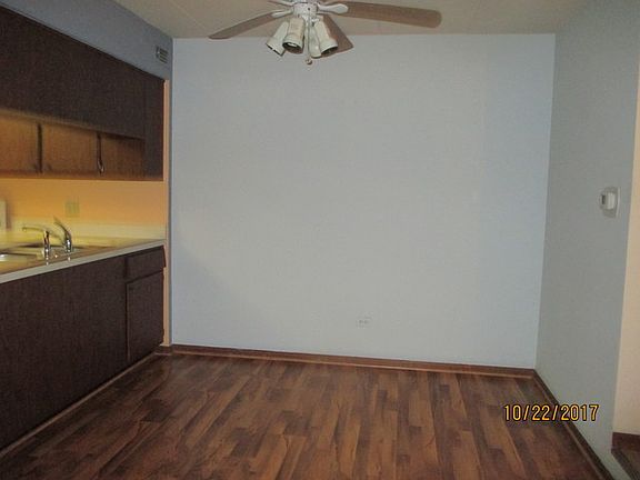 2nd image of 13935 S Laramie Ave Unit 215
