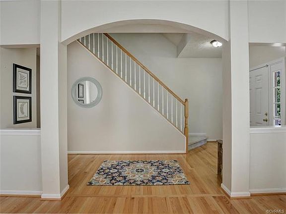 4th image of 17199 Katy Ln