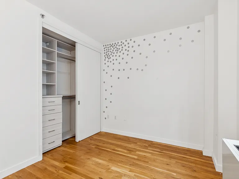502 9th Ave #6B — Photo 8
