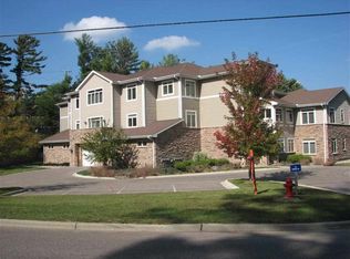 715 Canyon Rd #8, Lake Delton, WI 53940
