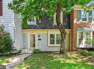 1770 Sandy Ct, Crofton, MD 21114