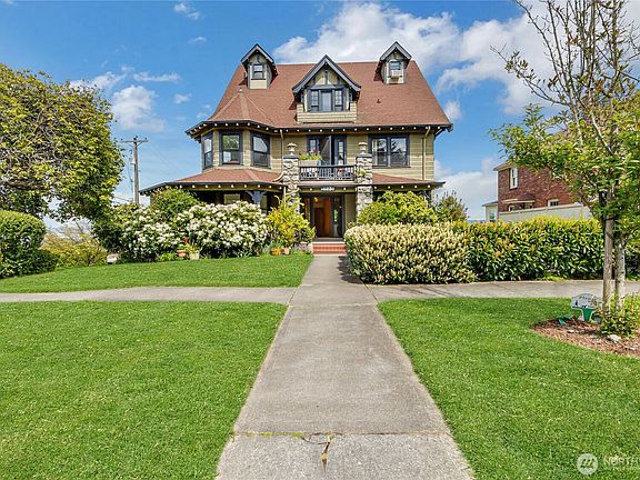 3rd image of 523 N C Street #3