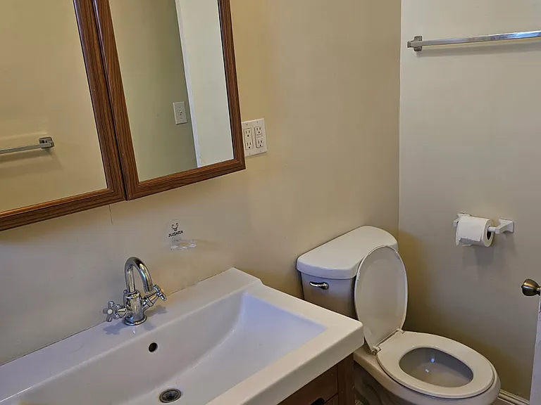 12136 Burbank Blvd #102 — Photo 11