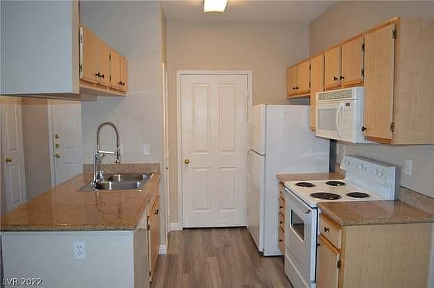1st image of 2900 Sunridge Heights Pkwy APT 414