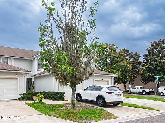 2nd image of 822 SOUTHERN CREEK Drive