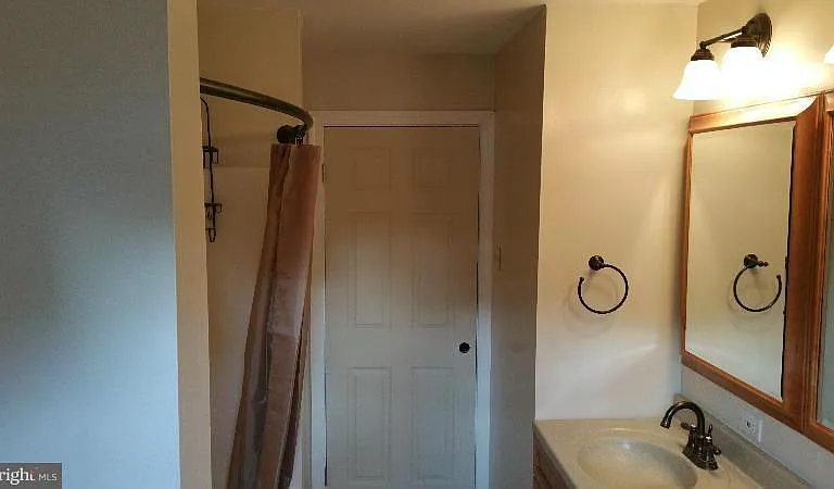 4807 Woods Wharf Rd — Photo 9