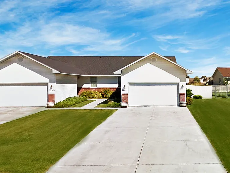 2803 E Chasewood Dr — Photo 8