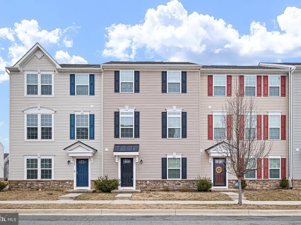 211 Lake Seymour Dr, Middletown, DE 19709