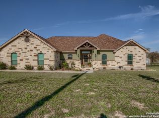 108 Westfield Lndg, La Vernia, TX 78121