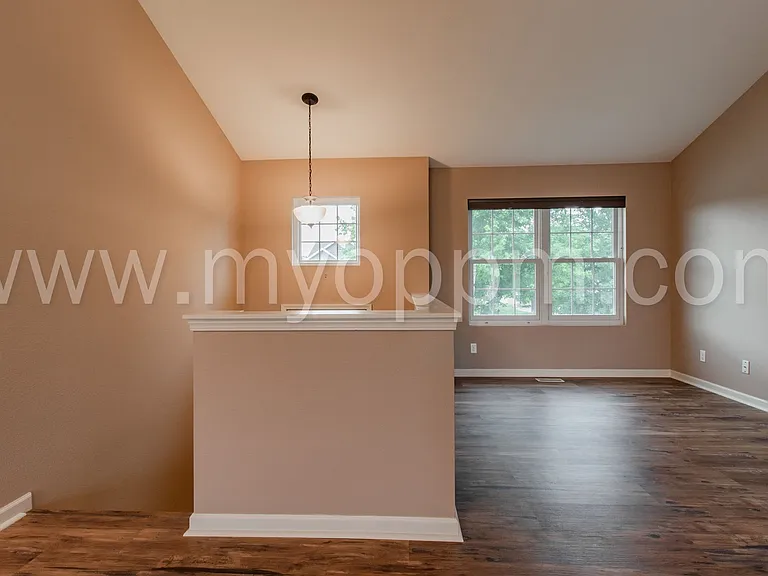 14452 Knudsen St — Photo 3