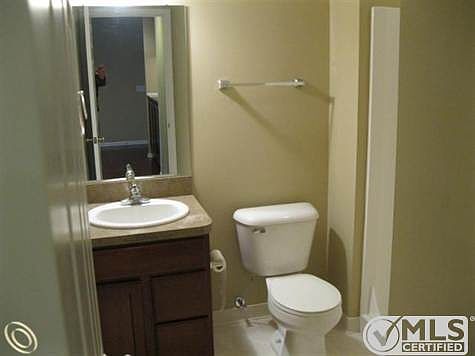 Guest Bath.jpg