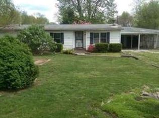 3135 N 26th St, Terre Haute, IN 47804