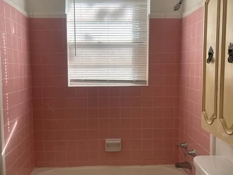 334 Williams St — Photo 14