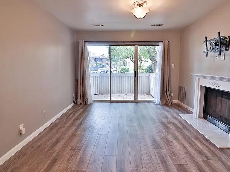 13111 Wonderland Way #1 — Photo 10