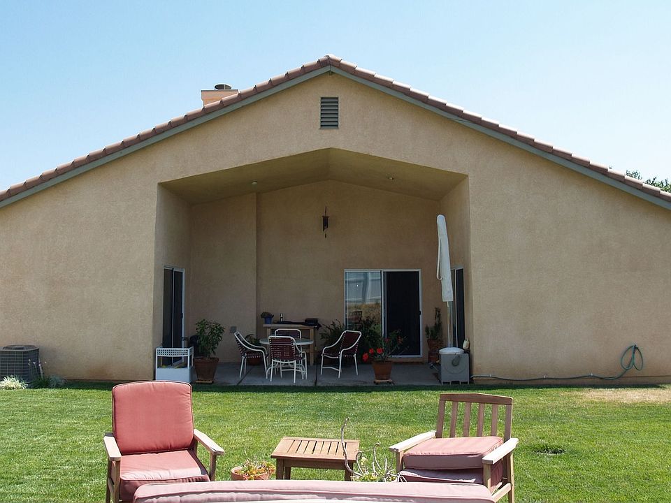 2nd image of 39782 Baldi Ct