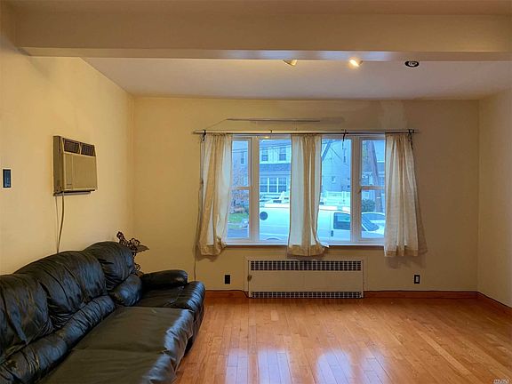 2nd image of 23015 87th Ave