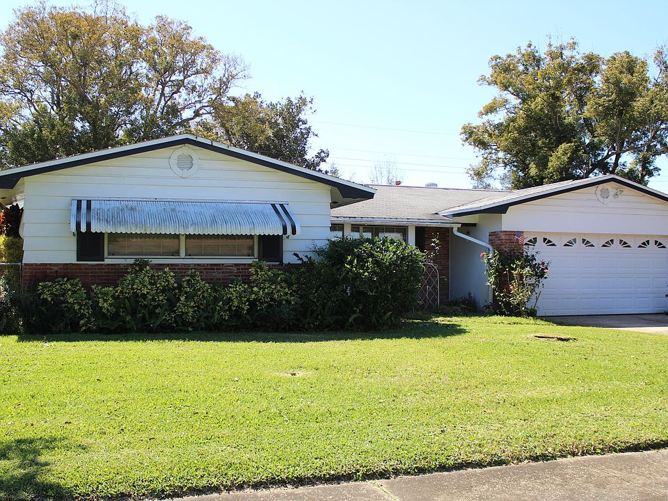 1st image of 2905 Cooper Dr