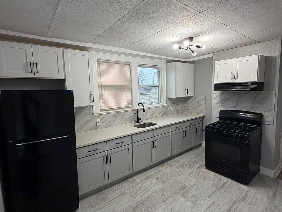 1st image of 112 Harper Ave #G2