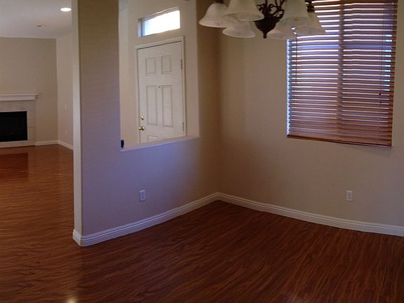 3rd image of 24491 Montevista Cir