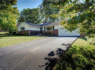 2604 Rummelbrown Dr, Charleston, WV 25302