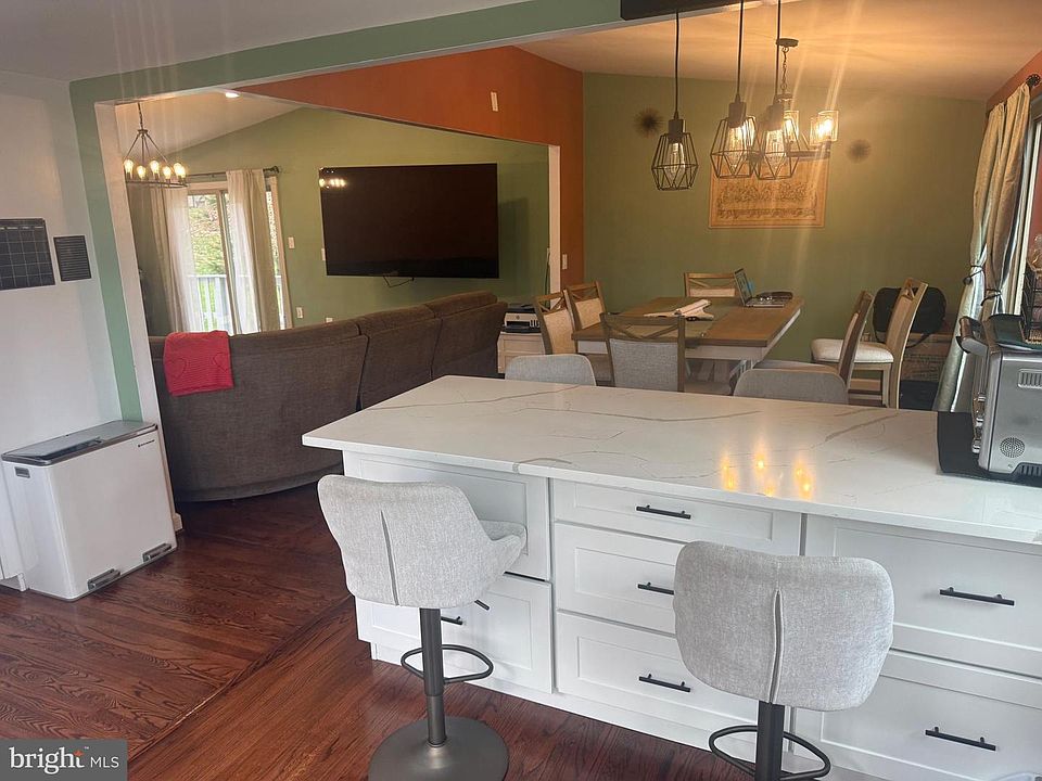 1st image of 6315 Leafy Screen